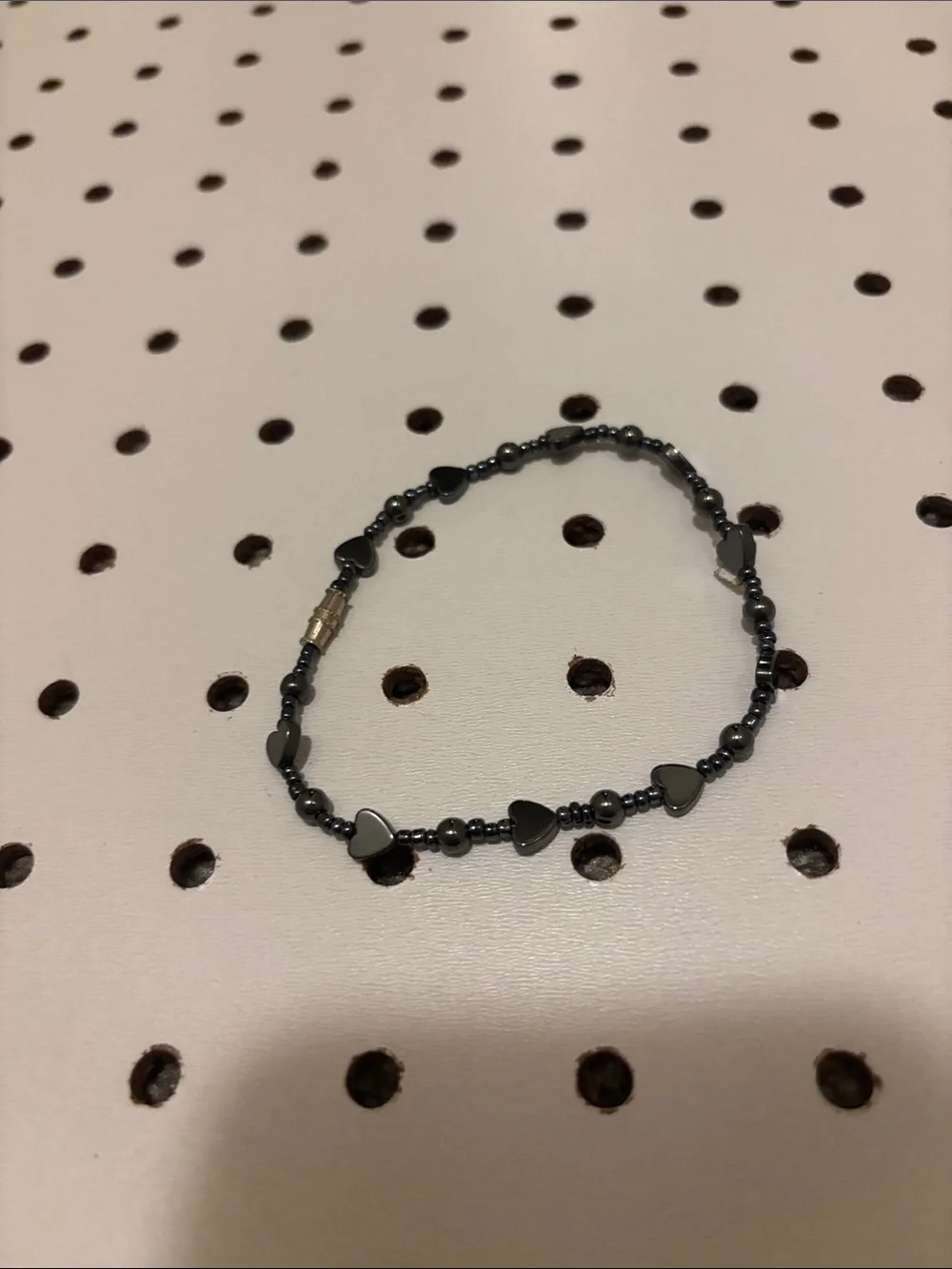 Kids Heart Bead Bracelet in Dark Gray - Cute Stretch Bracelet
